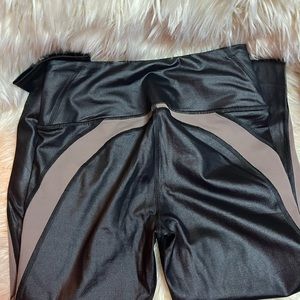 Victoria sports leggings